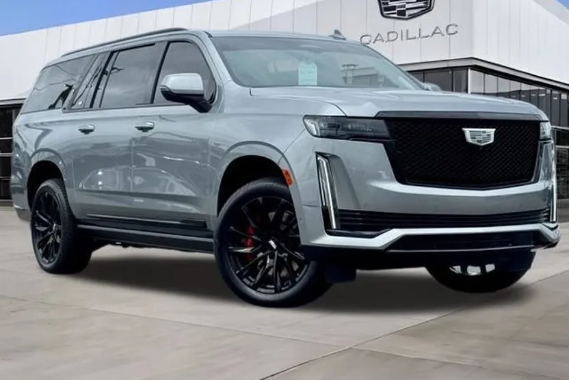 2023 Cadillac Escalade ESV Sport Platinum photo 1