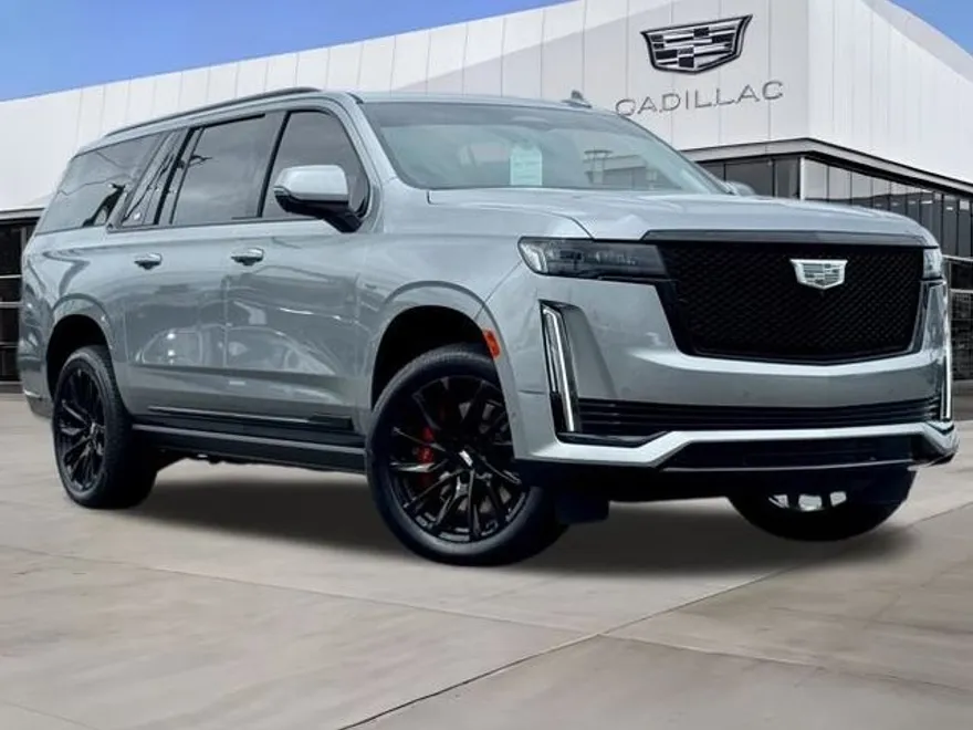 2023 Cadillac Escalade ESV Sport Platinum photo 1