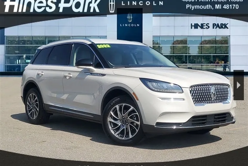 2022 Lincoln Corsair Standard photo 1