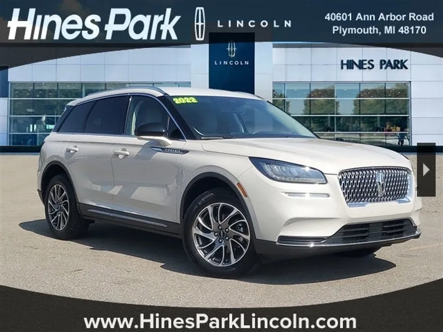 2022 Lincoln Corsair Standard photo 1