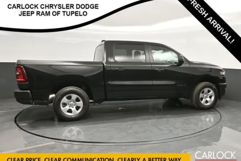2025 Ram 1500 Tradesman photo 3