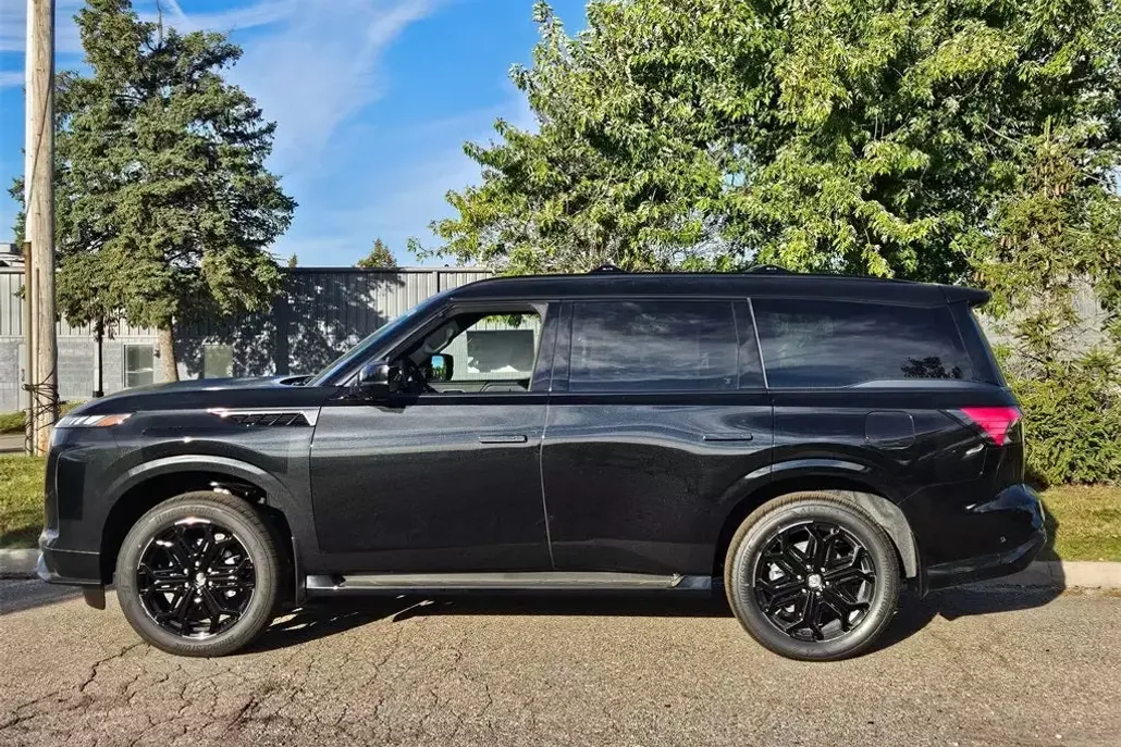 2026 Infiniti QX80 Sensory photo 1