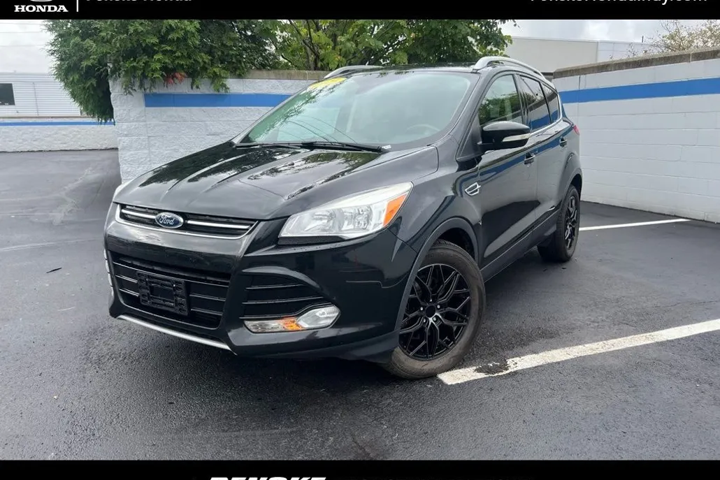 2015 Ford Escape Titanium photo 1