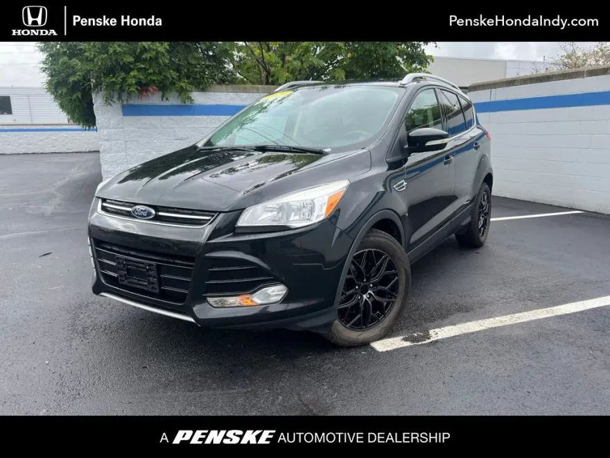 2015 Ford Escape Titanium photo 1