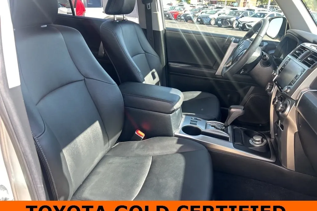 2022 Toyota 4Runner TRD Sport photo 1