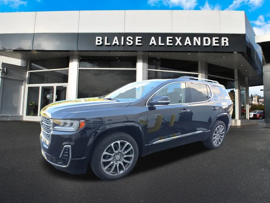 2023 Gmc Acadia Denali photo 1