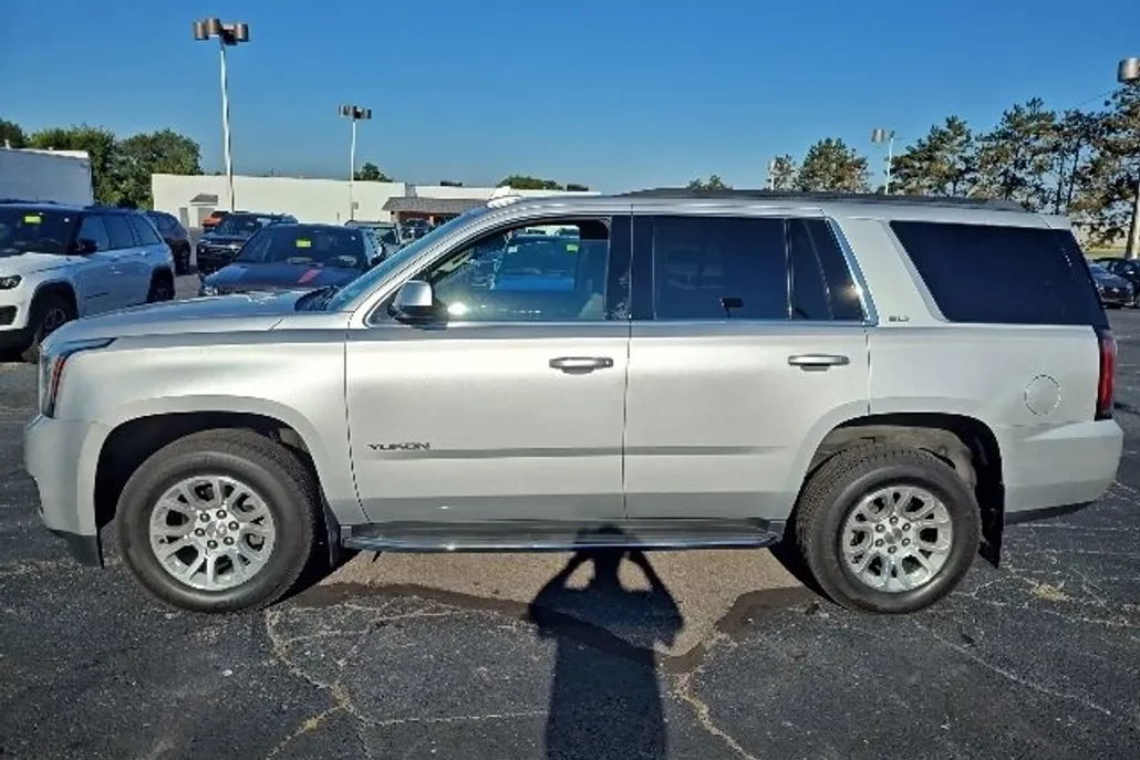 2018 Gmc Yukon SLT photo 1
