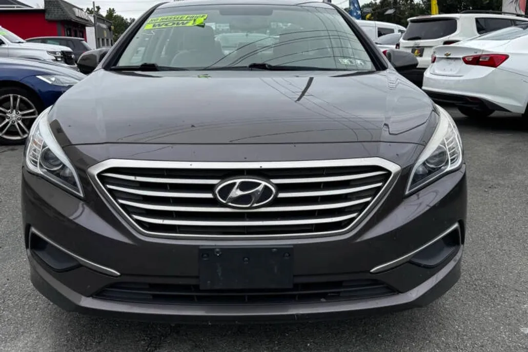 2017 Hyundai Sonata SE Eco photo 1