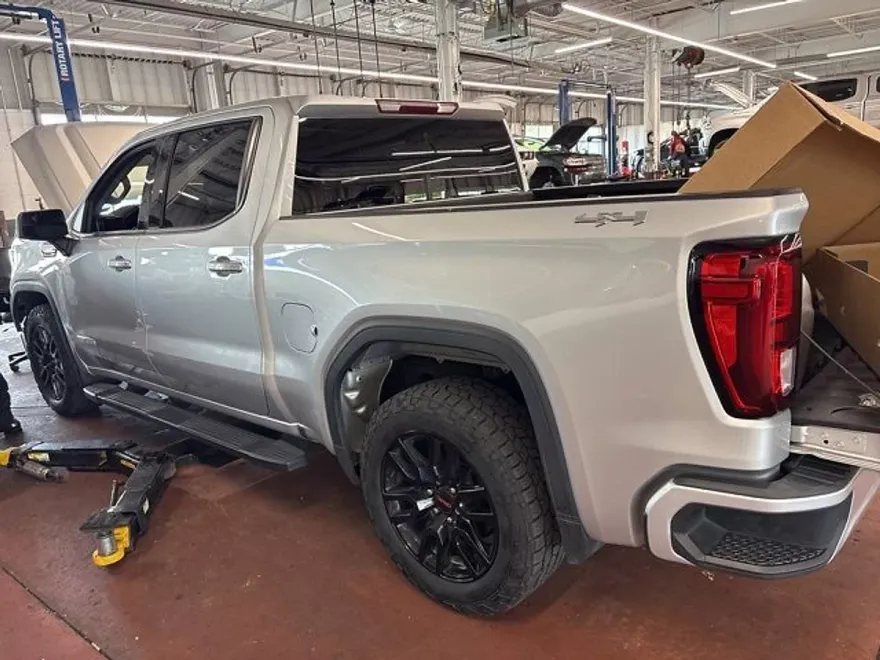 2022 Gmc Sierra 1500 Elevation photo 1
