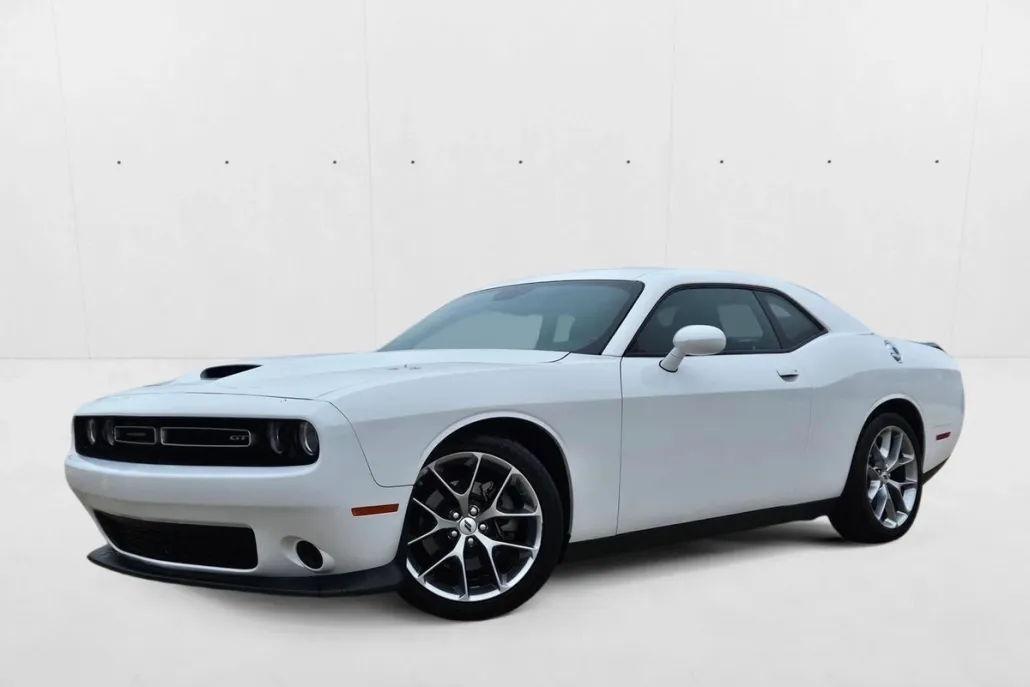 2023 Dodge Challenger GT photo 1