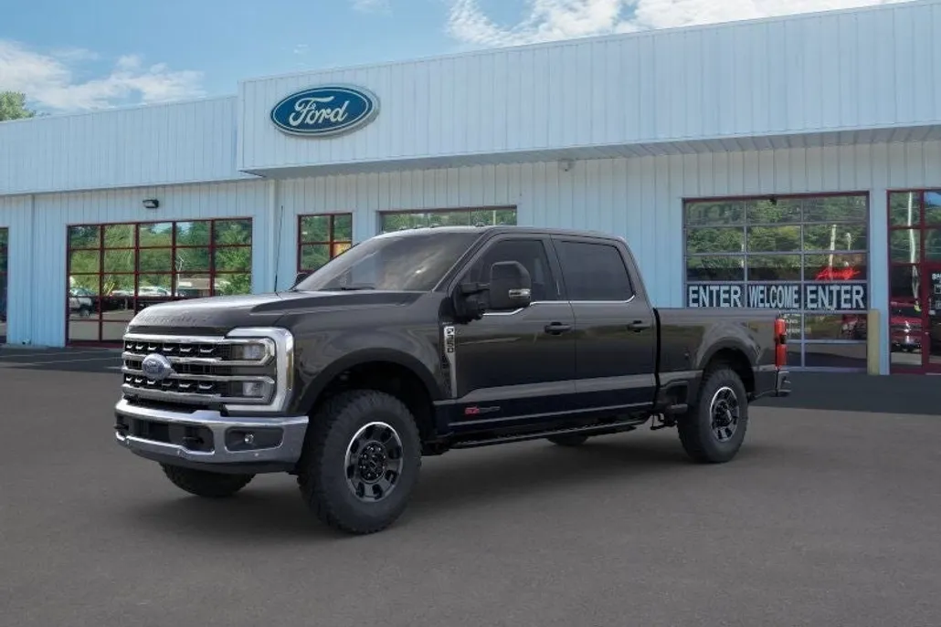 2025 Ford F-350 Lariat photo 1