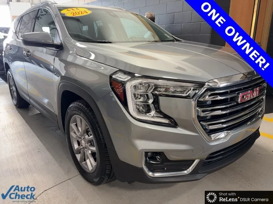 2024 Gmc Terrain SLT photo 1