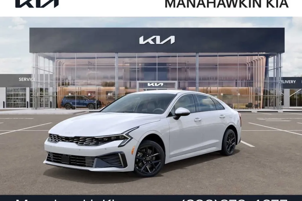 2025 Kia K5 LXS photo 1