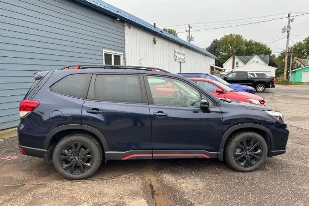 2021 Subaru Forester Sport photo 1