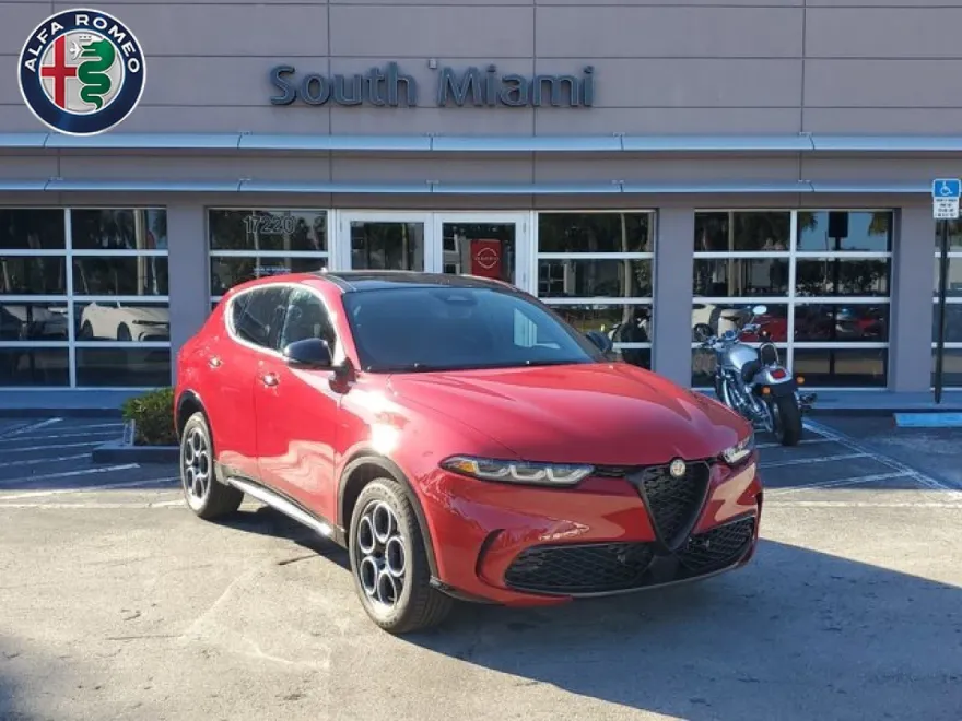 2025 Alfa Romeo Tonale photo 1