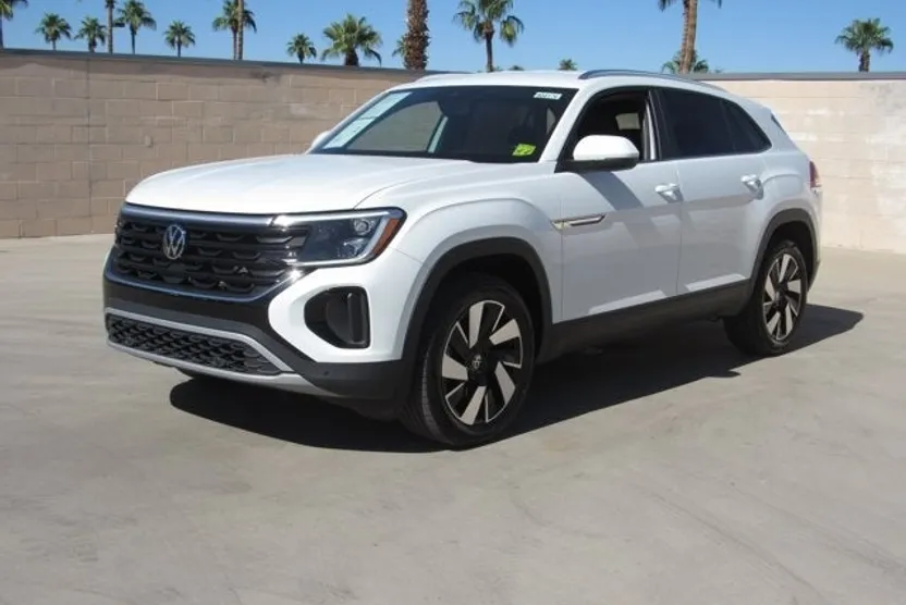 2024 Volkswagen Atlas Cross Sport SE Technology photo 1