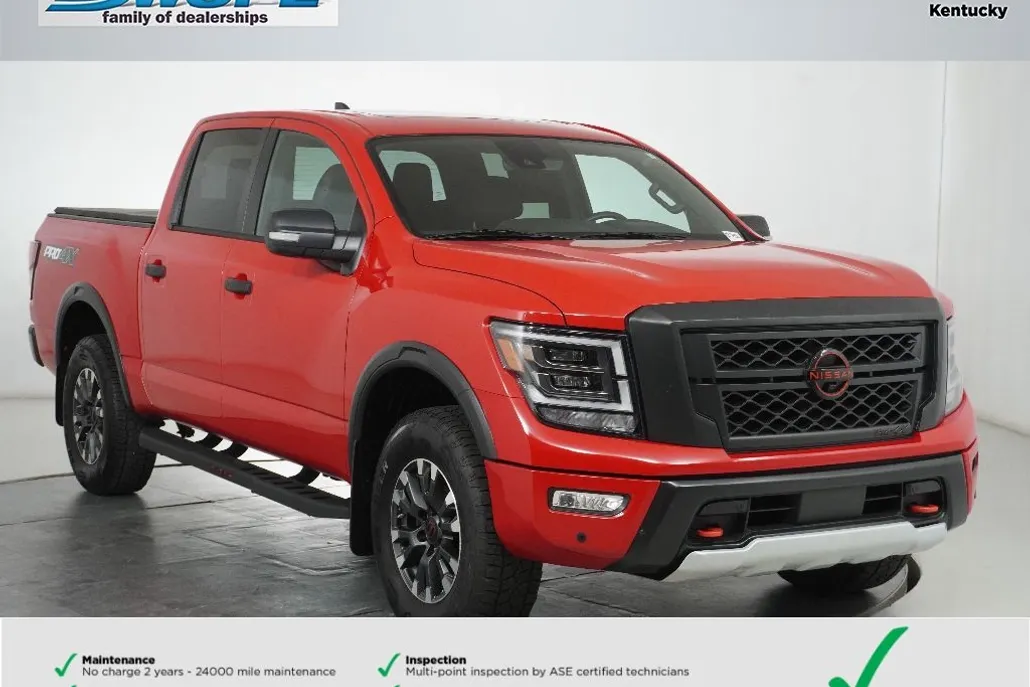 2024 Nissan Titan PRO-4X photo 1