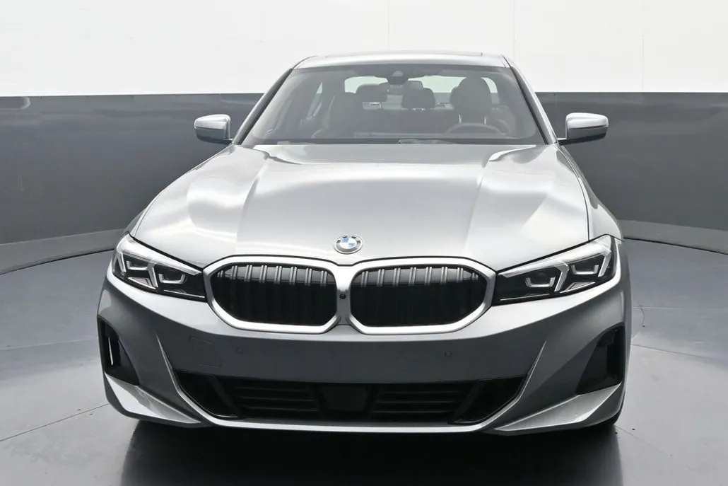2025 Bmw 330i xDrive photo 1