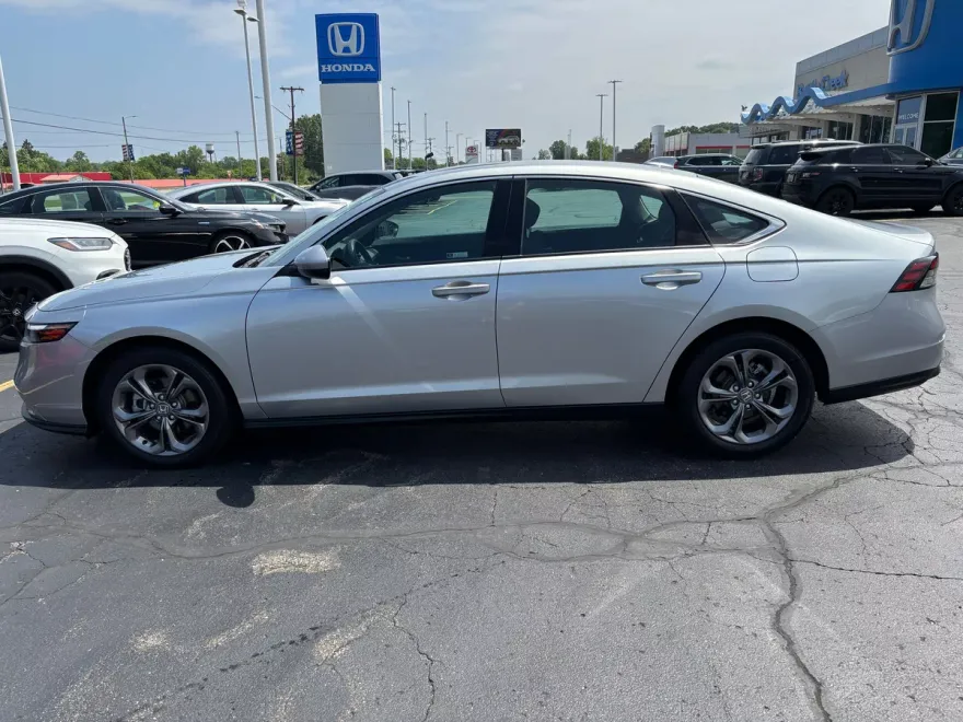 2024 Honda Accord EX photo 1