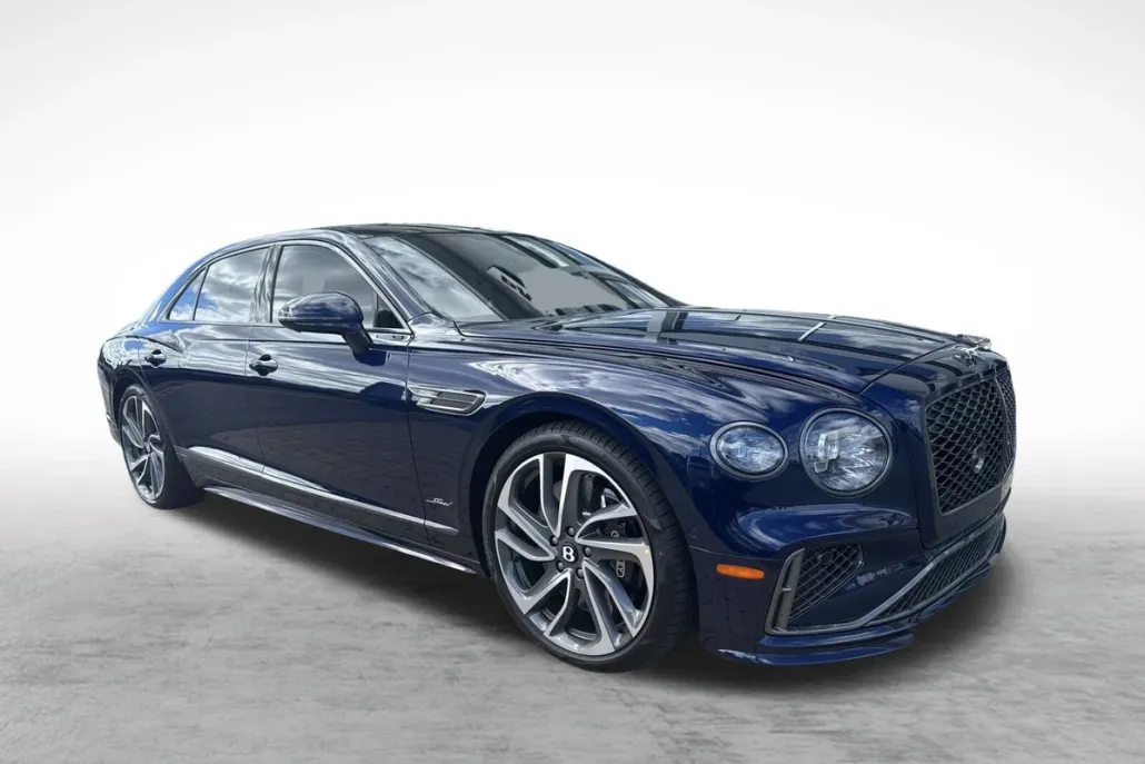 2025 Bentley Flying Spur Speed photo 1