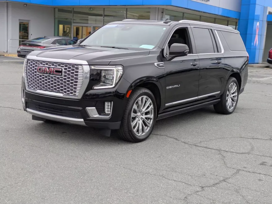 2023 Gmc Yukon XL Denali photo 1