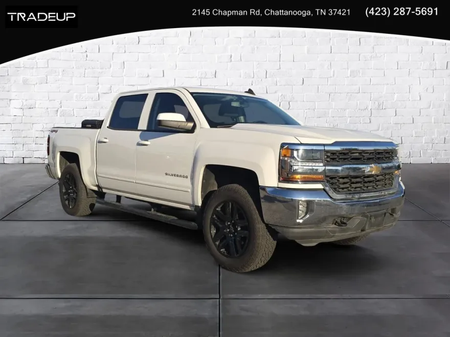 2018 Chevrolet Silverado 1500 LT photo 1
