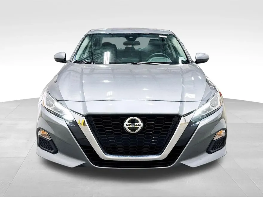 2022 Nissan Altima 2.5 SV photo 1