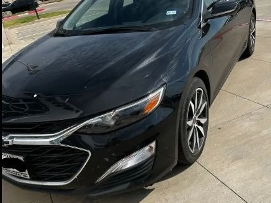 2022 Chevrolet Malibu RS photo 1