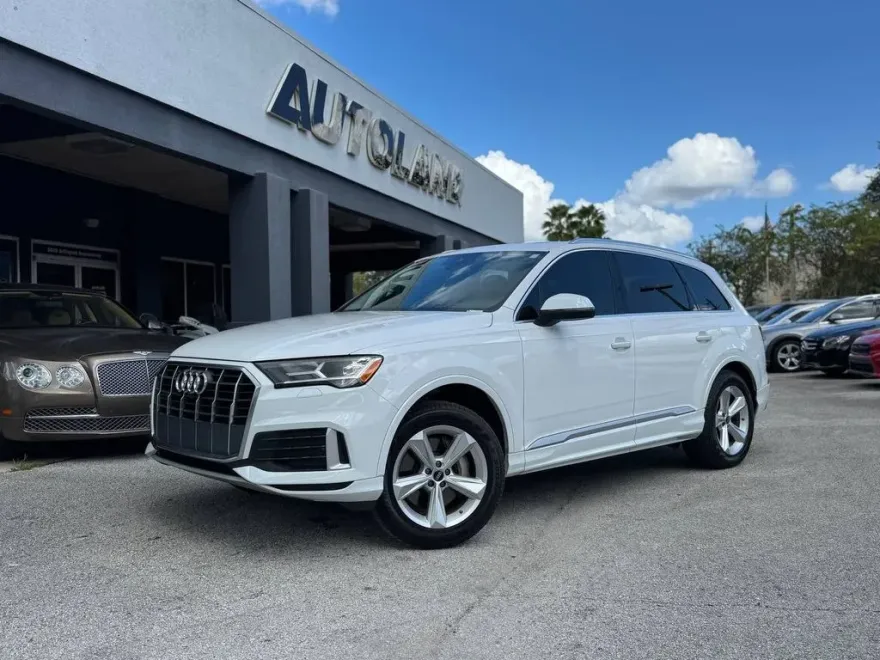 2022 Audi Q7 45 Premium photo 1
