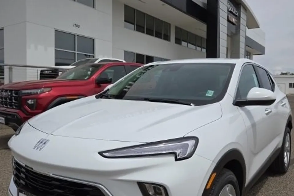 2026 Buick Encore GX Preferred photo 1