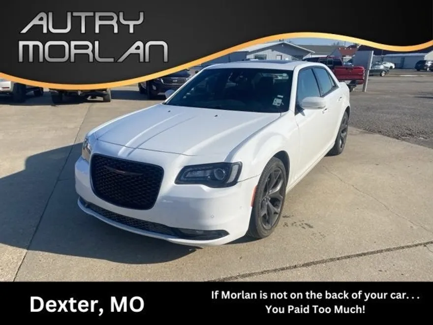 2023 Chrysler 300 S photo 1