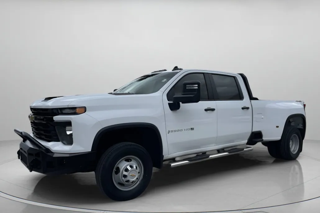 2024 Chevrolet Silverado 3500HD Work Truck photo 1