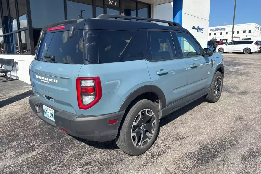 2023 Ford Bronco Sport Outer Banks photo 1