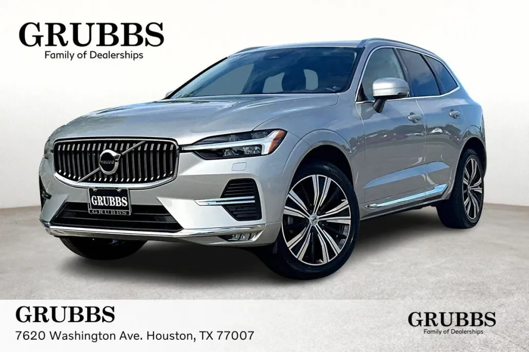 2022 Volvo XC60 B5 Inscription photo 1