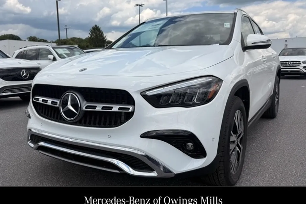 2025 Mercedes Benz GLA 250 4MATIC photo 1