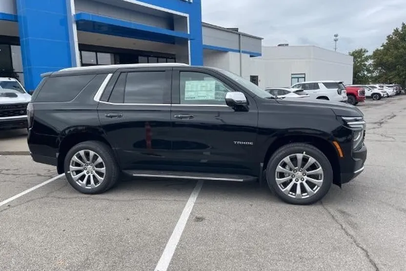 2026 Chevrolet Tahoe Premier photo 1