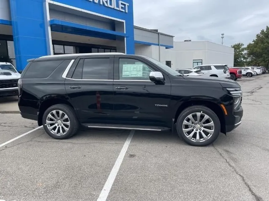 2026 Chevrolet Tahoe Premier photo 1