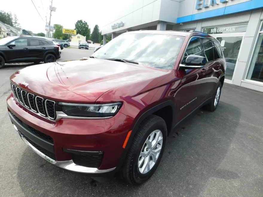 2023 Jeep Grand Cherokee Limited photo 1