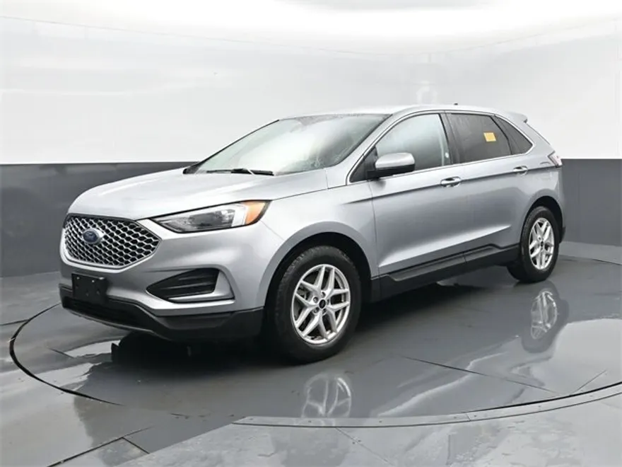2024 Ford Edge SEL photo 1