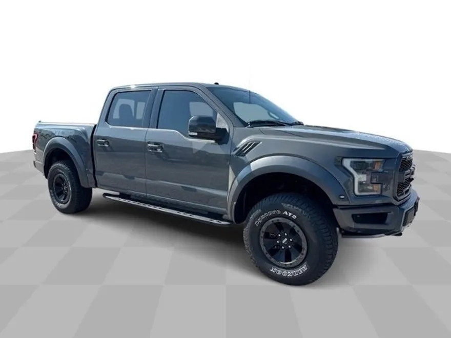 2018 Ford F-150 Raptor photo 1