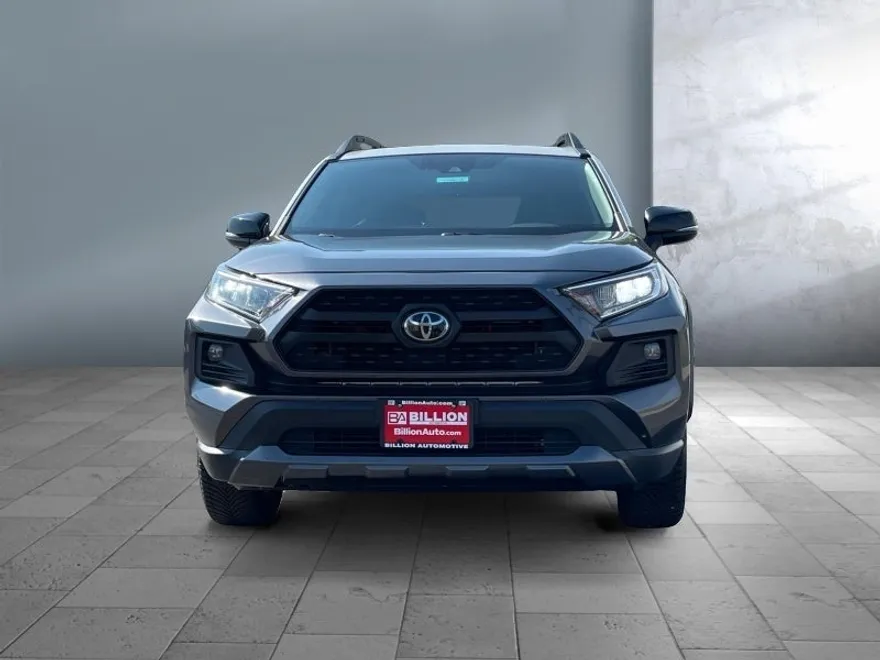 2020 Toyota RAV4 Adventure photo 1