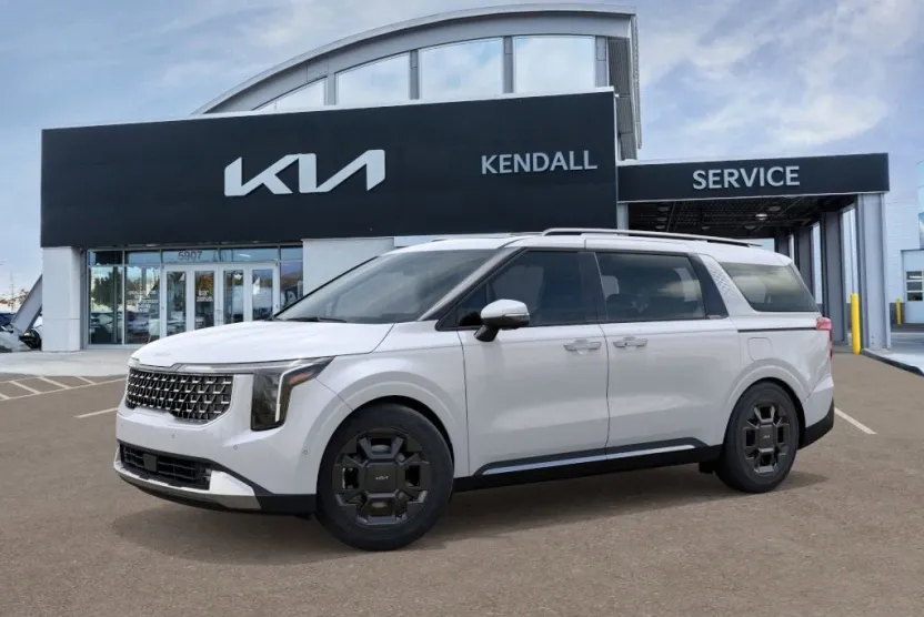 2026 Kia Carnival SX photo 1