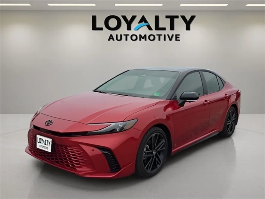 2025 Toyota Camry XSE photo 1