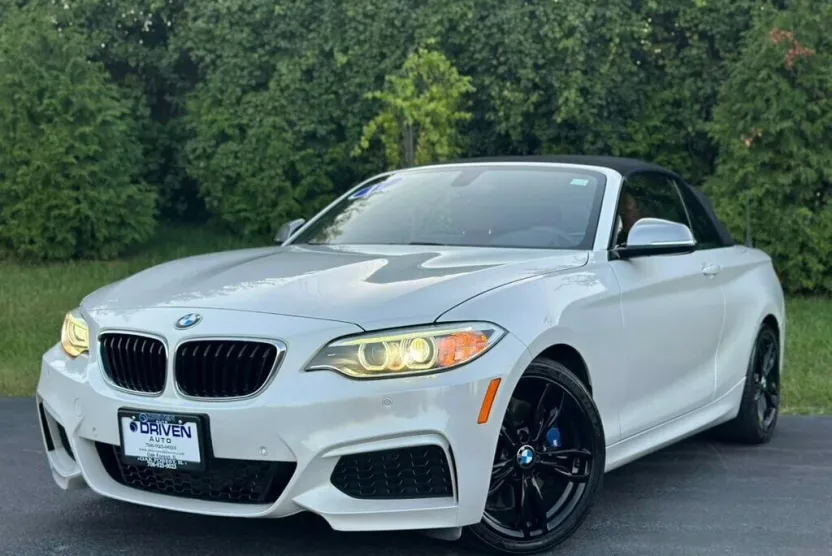 2017 Bmw M240i photo 1