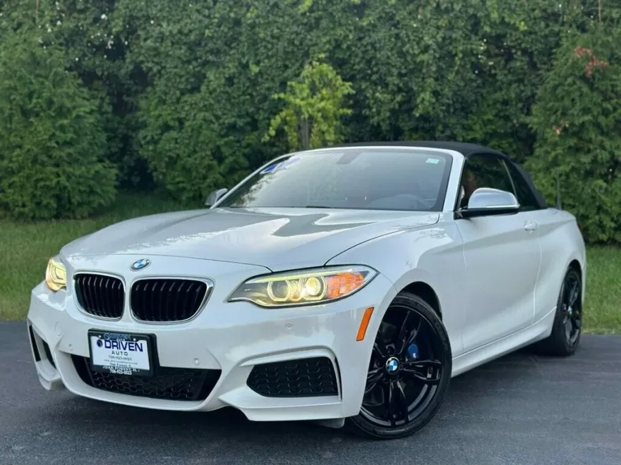 2017 Bmw M240i photo 1