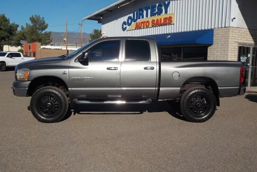 2006 Dodge Ram 3500 SLT photo 1