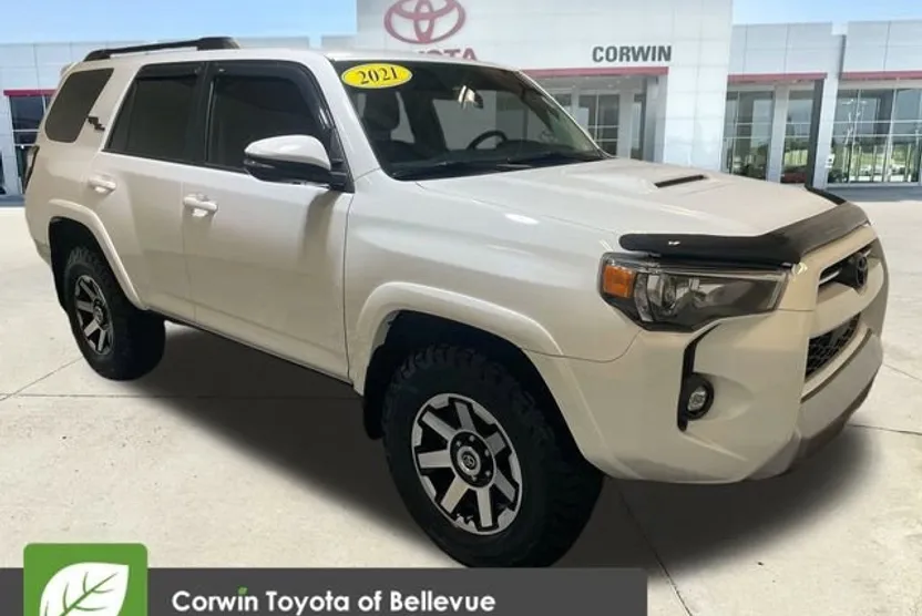 2021 Toyota 4Runner TRD Off-Road Premium photo 1