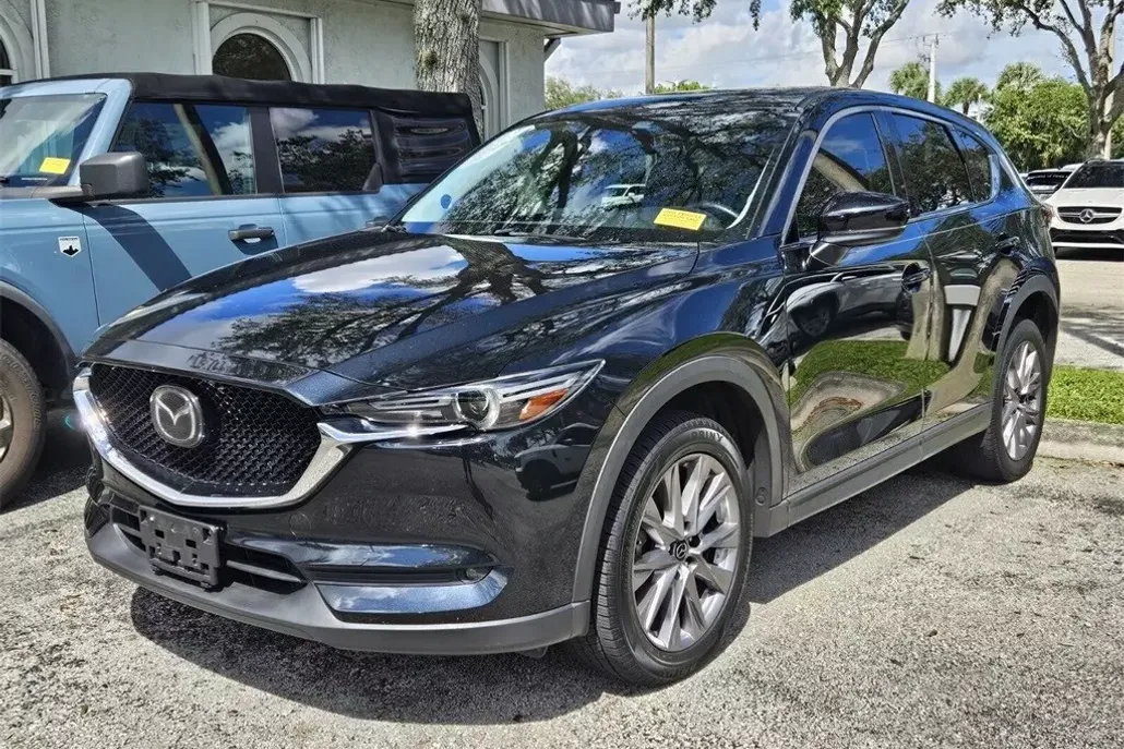 2020 Mazda CX-5 Grand Touring photo 1