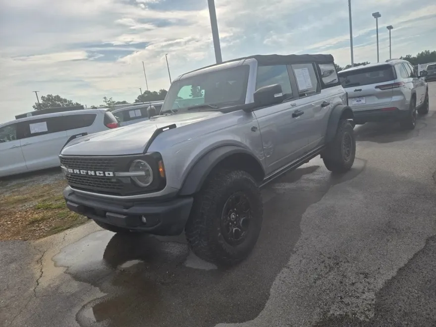 2022 Ford Bronco Wildtrak photo 1