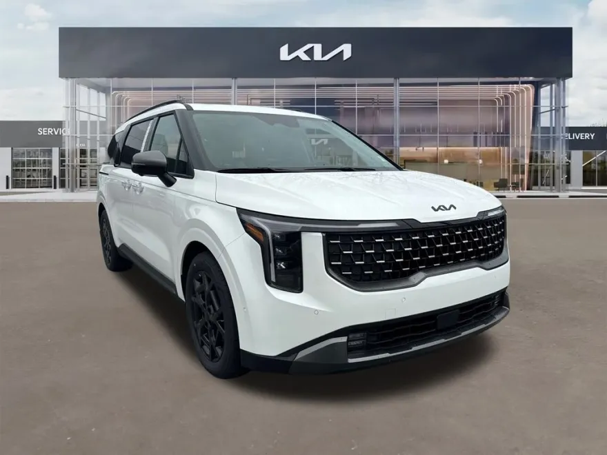 2026 Kia Carnival SX photo 1